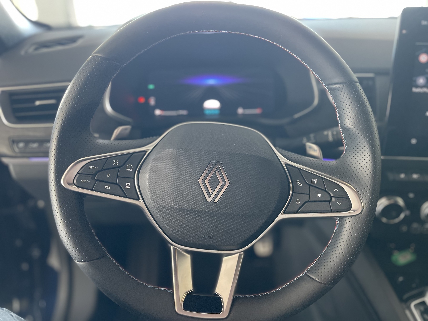Renault Arkana – Bild 37