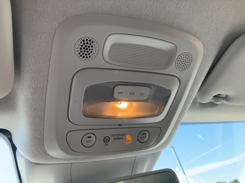 Fahrzeugabbildung Clio Allwetter*Klima*Carplay Bild 19 von 19