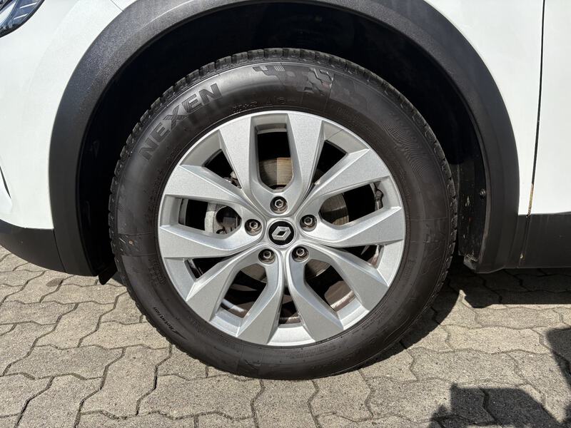 Fahrzeugabbildung Captur INTENS TCe 140 Bild 10 von 10