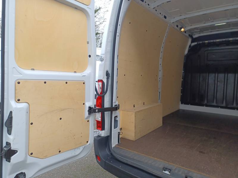 Renault Master III