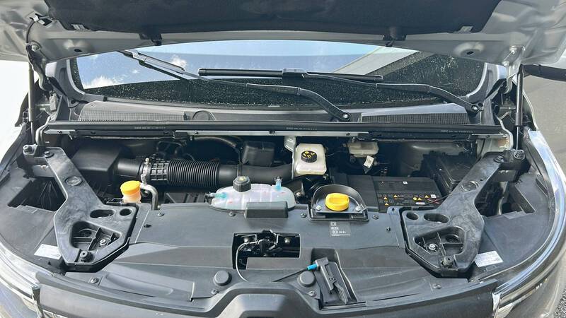 Renault Trafic Combi
