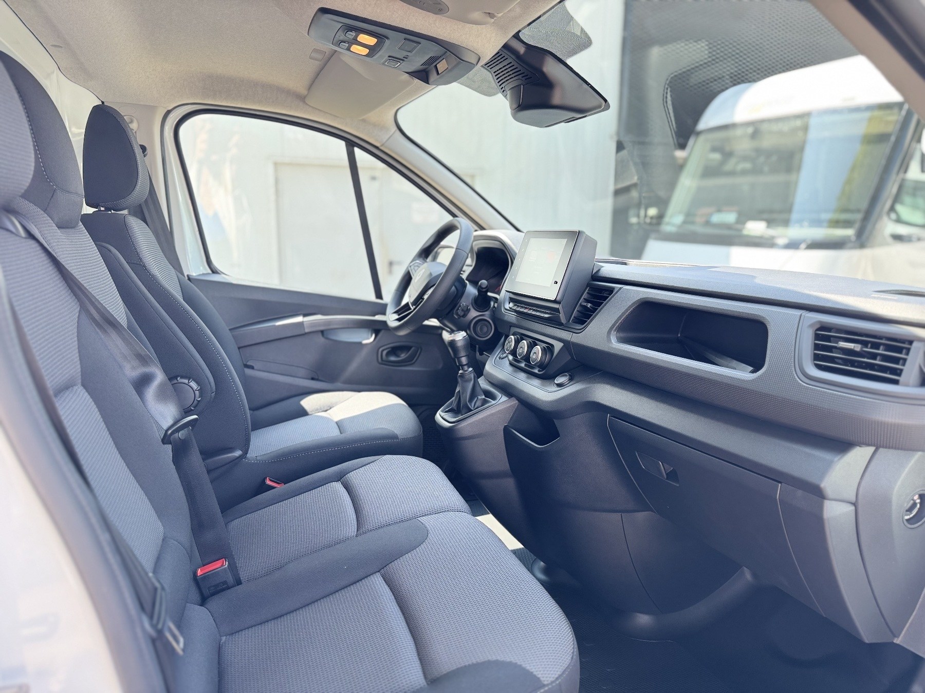 Renault Trafic – Bild 6