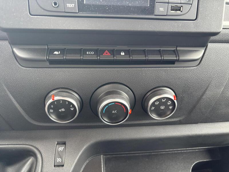 Renault Master Chassis Cabine