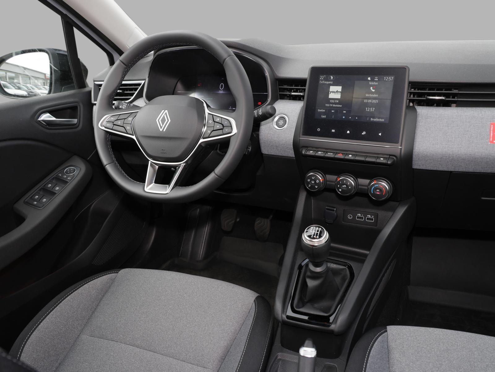 Renault Clio – Bild 11