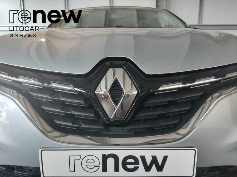 RENAULT Captur Techno — photo 3