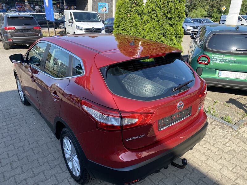 Fahrzeugabbildung Qashqai 1.6 dci DPF Acenta Bild 6 von 17