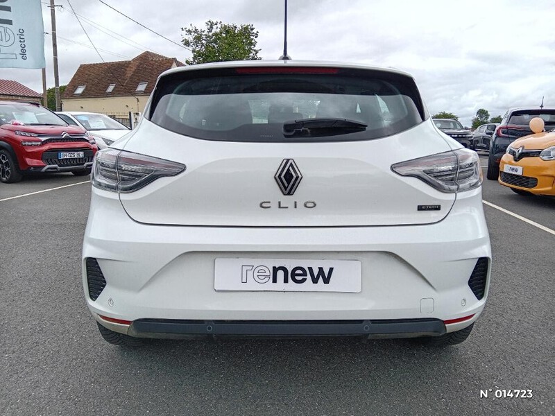 Renault Clio V