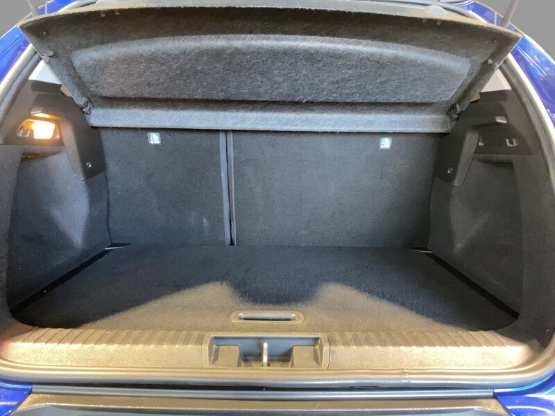 Fahrzeugabbildung Captur AHK abnehmbar Bild 6 von 21