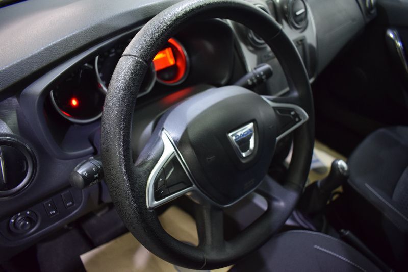 DACIA Logan 2017 — imagine 18