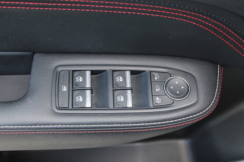 Fahrzeugabbildung Arkana R.S. LINE TCe 140 EDC (MY21) Bild 16 von 22
