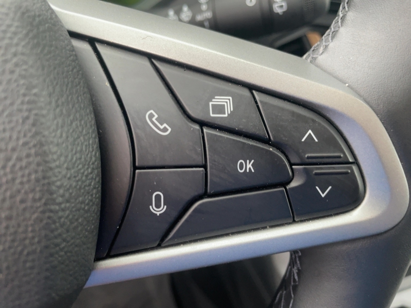 Fahrzeugabbildung Bigster 1.8 E-TECH Hybrid 155 Extreme Bild 14 von 15