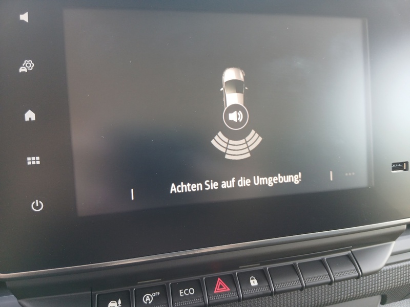 Fahrzeugabbildung Trafic 2.0 BLUE dCi 130 L1H1 2,8t Komfort Bild 40 von 46