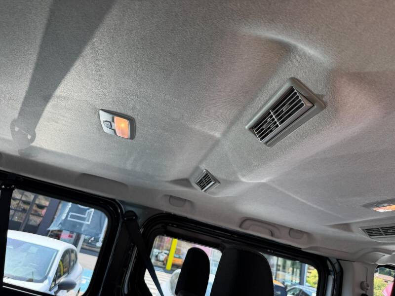 Renault Trafic Combi