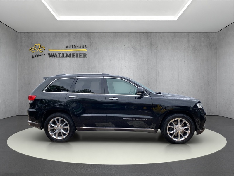 Fahrzeugabbildung Grand Cherokee Cherokee 3.0 CRD Summit Bild 4 von 15