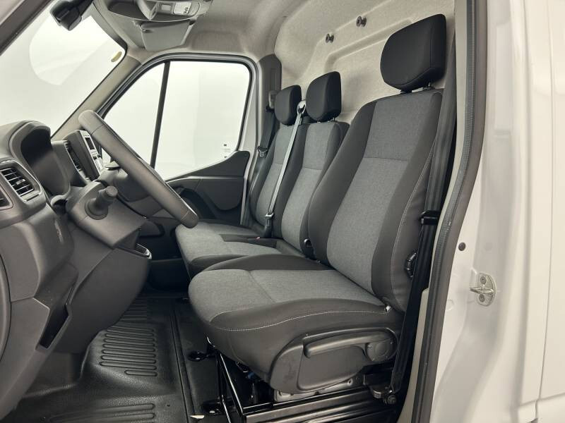Renault Master III