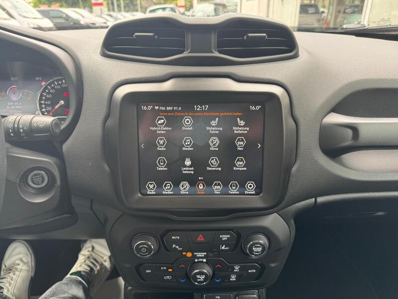 Fahrzeugabbildung Renegade CARPLAY*ACC*SHZ Bild 13 von 17