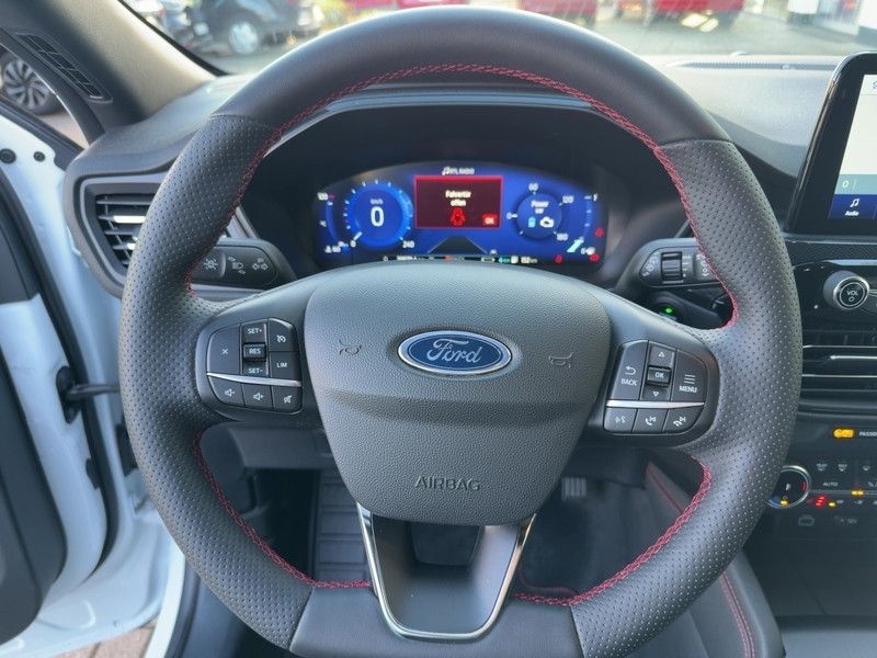 Fahrzeugabbildung Kuga ABS ESP Bild 10 von 21
