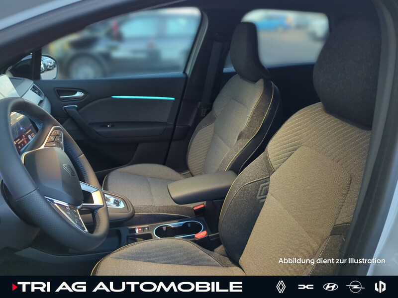 Fahrzeugabbildung Symbioz Full Hybrid 145 Extended-Grip-Paket Techno Safety- & Driving-Paket Winter-Paket, Predictive Hybrid Driving Techno Bild 9 von 21