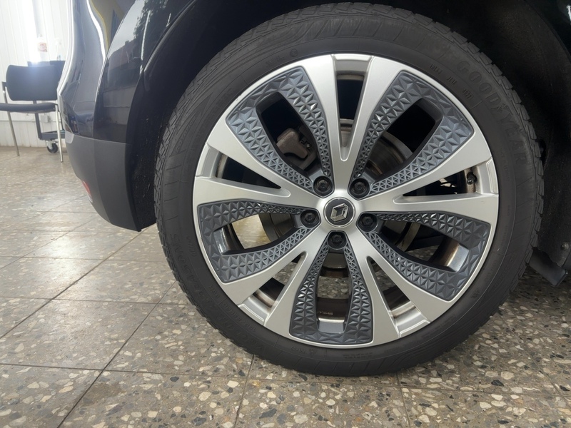 Fahrzeugabbildung Scenic 1.5 dCi 110 Energy Intens Bild 6 von 26
