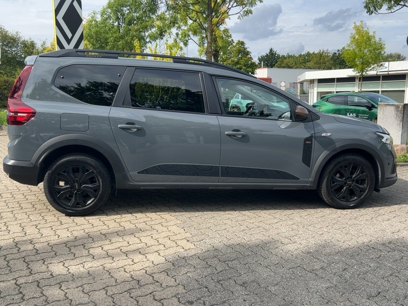 Fahrzeugabbildung Jogger TCe 110 Extreme+ *7-Sitzer* Bild 5 von 15