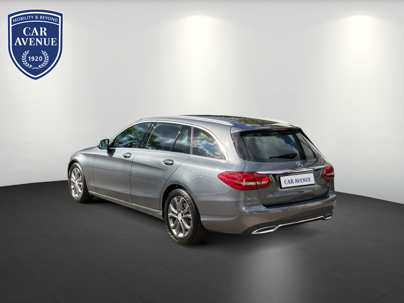 Fahrzeugabbildung C 250 Navi KlimaAT LED Bild 4 von 16