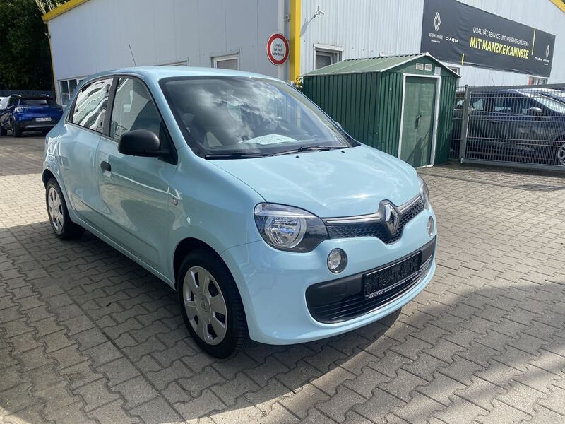 Fahrzeugabbildung Twingo III Entry SCe 70 Bild 3 von 15