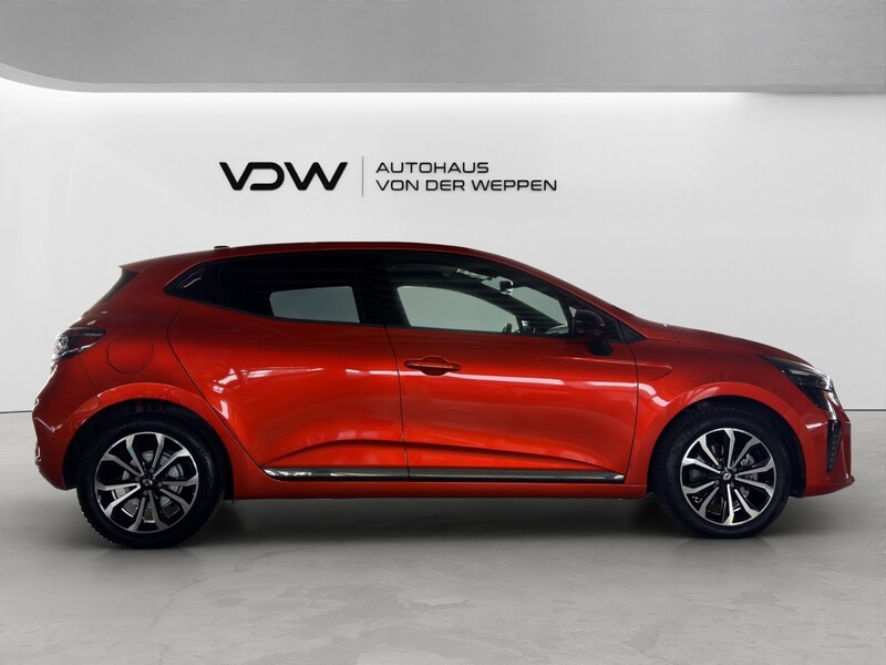 Fahrzeugabbildung Clio V Techno E-Tech Full Hybrid 145 Bild 9 von 15