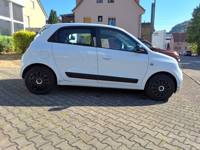 Fahrzeugabbildung Twingo KLIMA/RADIO/ Bild 5 von 16