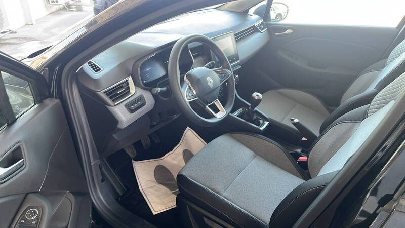 Renault Clio V