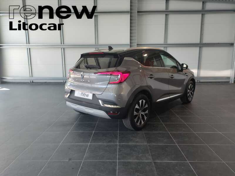 RENAULT Captur Techno — photo 5