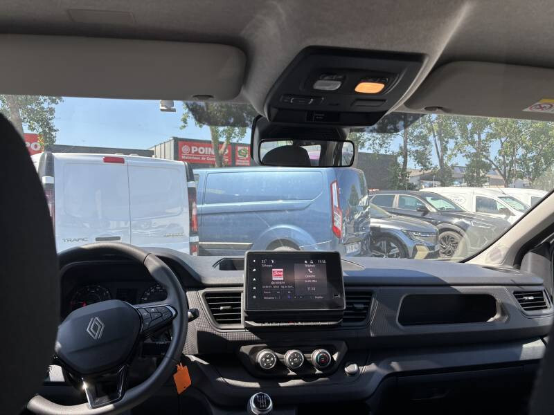 Renault Trafic Combi