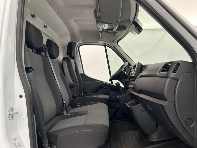 Renault Master III