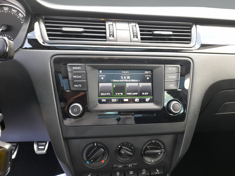 Fahrzeugabbildung Rapid Spaceback (NH)(09.2013 Bild 7 von 15