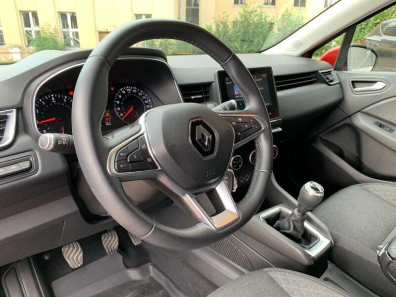 Fahrzeugabbildung Clio Zen Bild 10 von 15