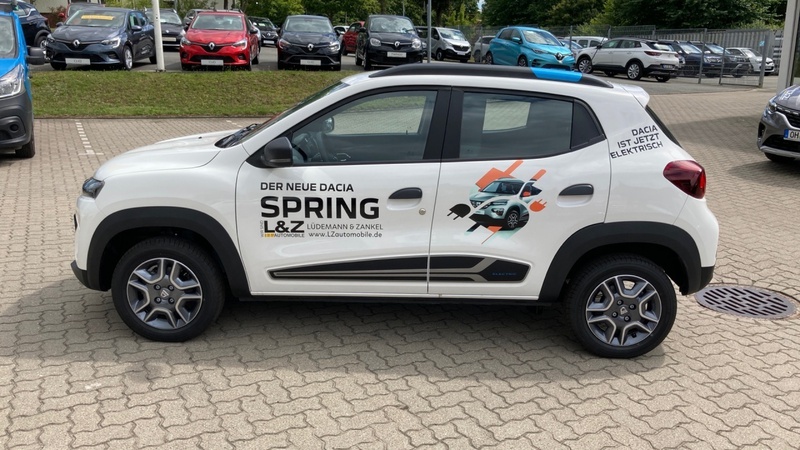 Fahrzeugabbildung Spring *Standort Malente* Bild 11 von 15