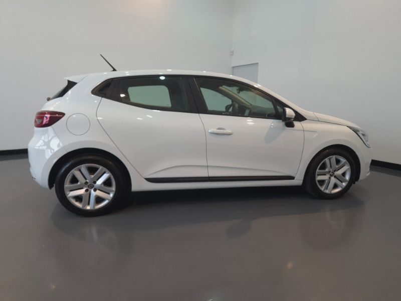 RENAULT Clio 2021 — imagine 29