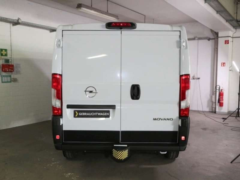 Opel Movano