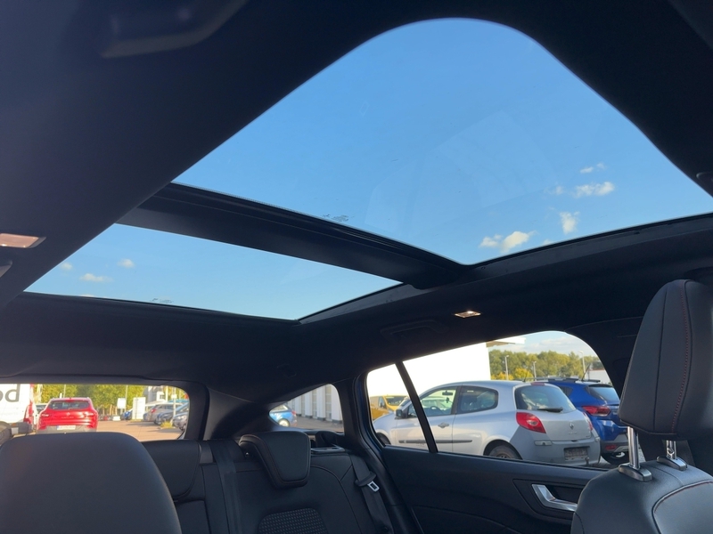Fahrzeugabbildung Focus ABS ESP SERVO LED Bild 20 von 20
