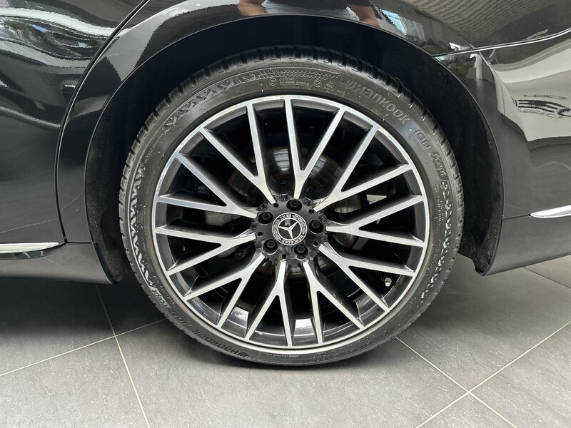Mercedes-Benz S 400