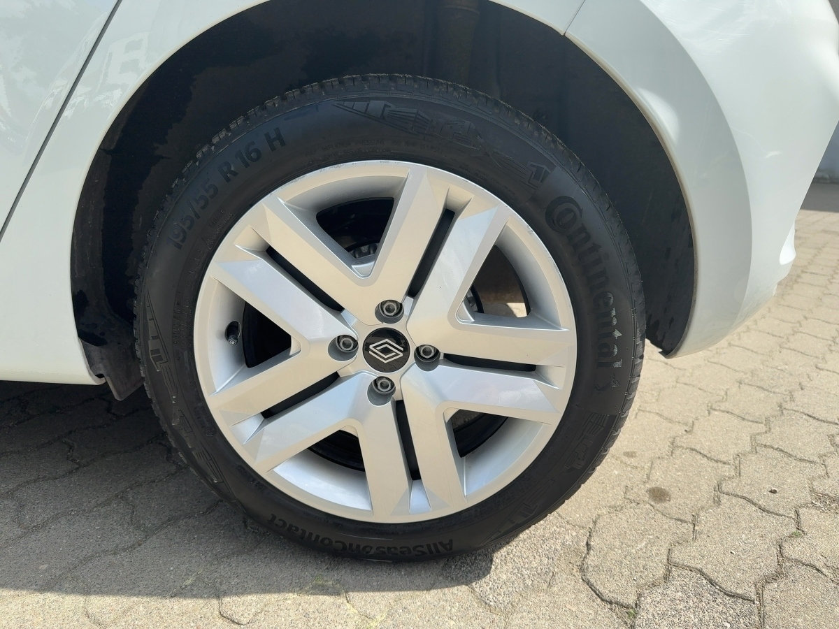 Renault Clio – Bild 12