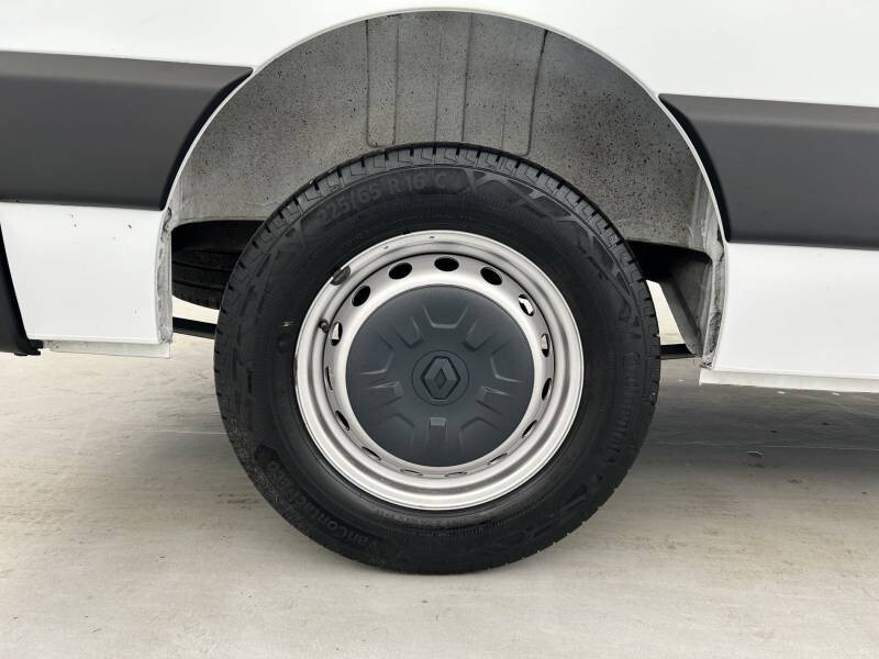 Renault Master III