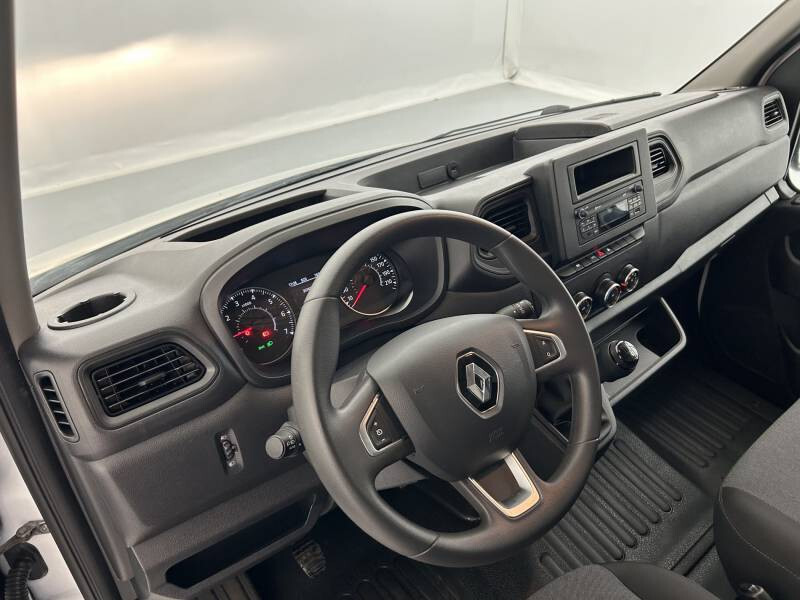 Renault Master III
