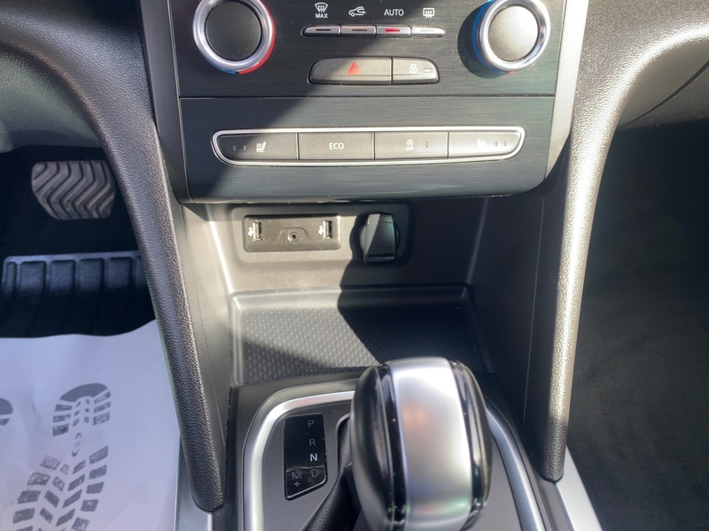 Fahrzeugabbildung Megane ABS BT Bild 16 von 20
