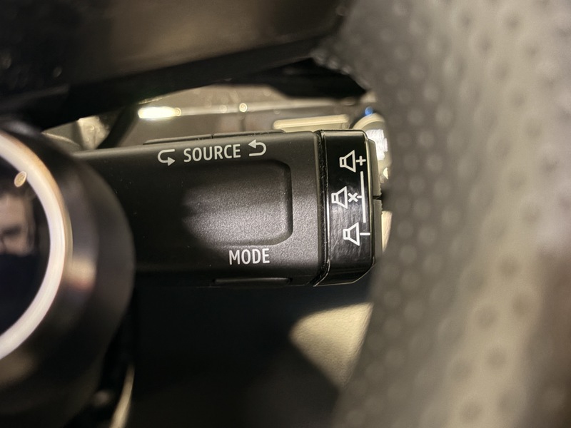 Fahrzeugabbildung Austral Techno Mild Hybrid 160 Automatik Bild 40 von 50