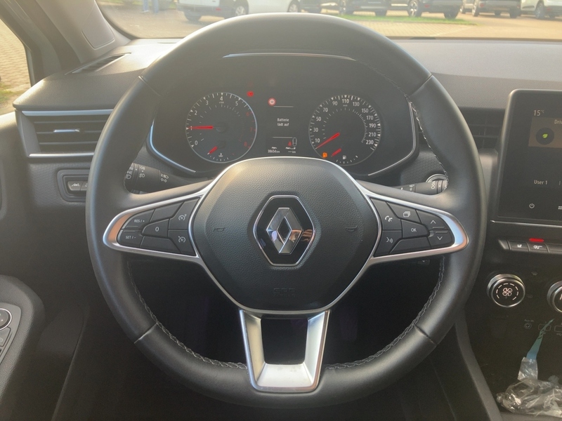 Fahrzeugabbildung Clio BUSINESS SCe 75 Navi+Klima Bild 10 von 20