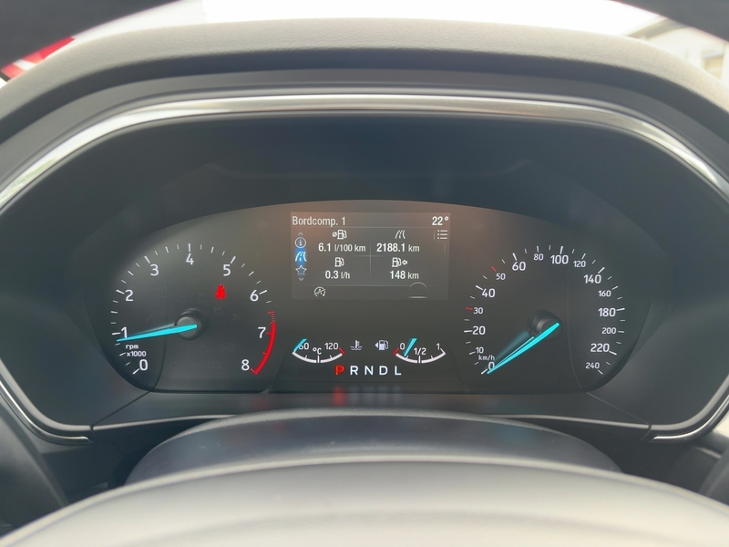Fahrzeugabbildung Focus Titanium 1.0 EcoBoost Hybrid Bild 14 von 21