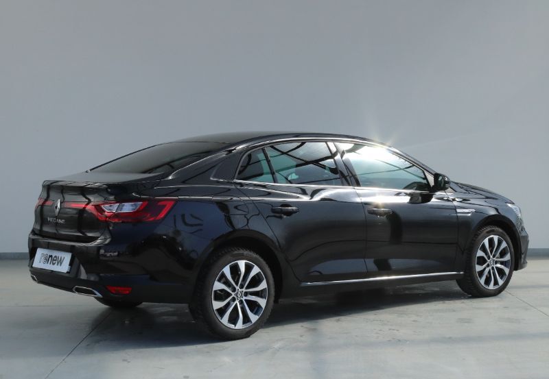 RENAULT Megane 2024 — imagine 2