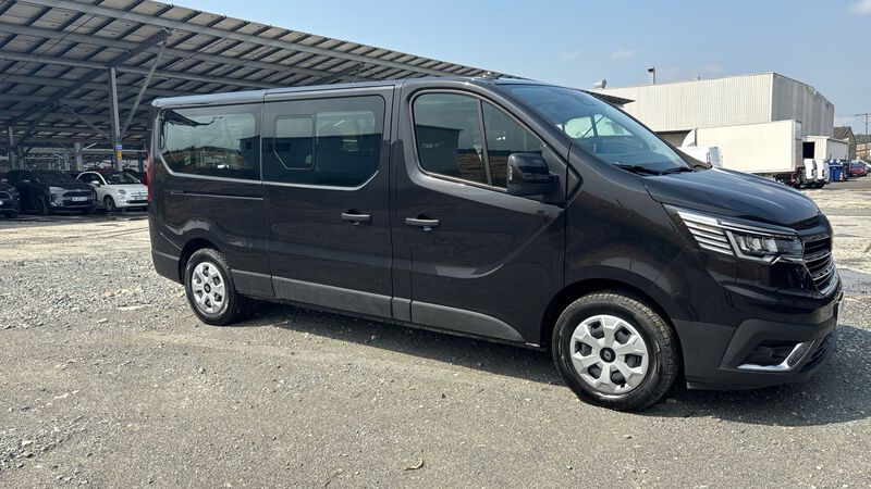 Renault Trafic Combi