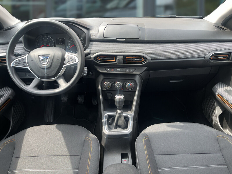 Fahrzeugabbildung Sandero Stepway Comfort TCe 90 Bild 15 von 22