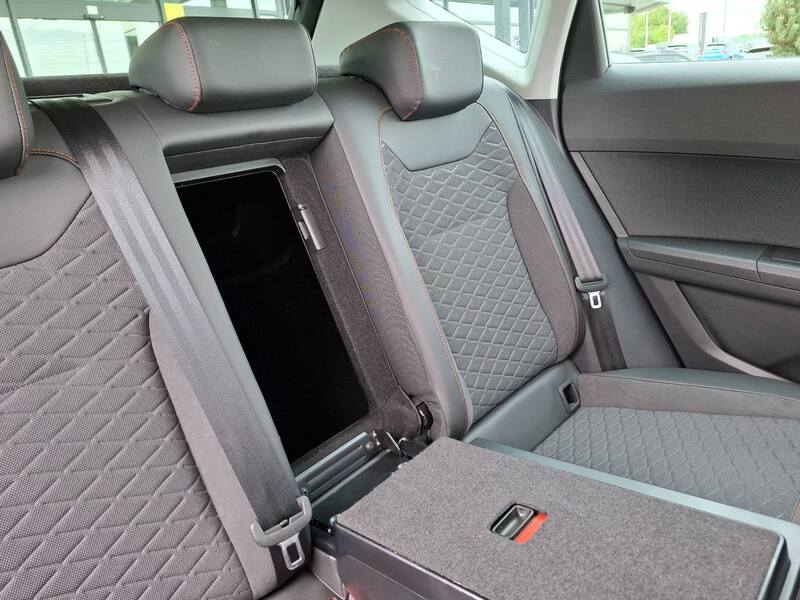 Fahrzeugabbildung Ateca FR 1.5 TSI ACT 110 kW (150 PS) 7-Gang DSG Bild 20 von 48